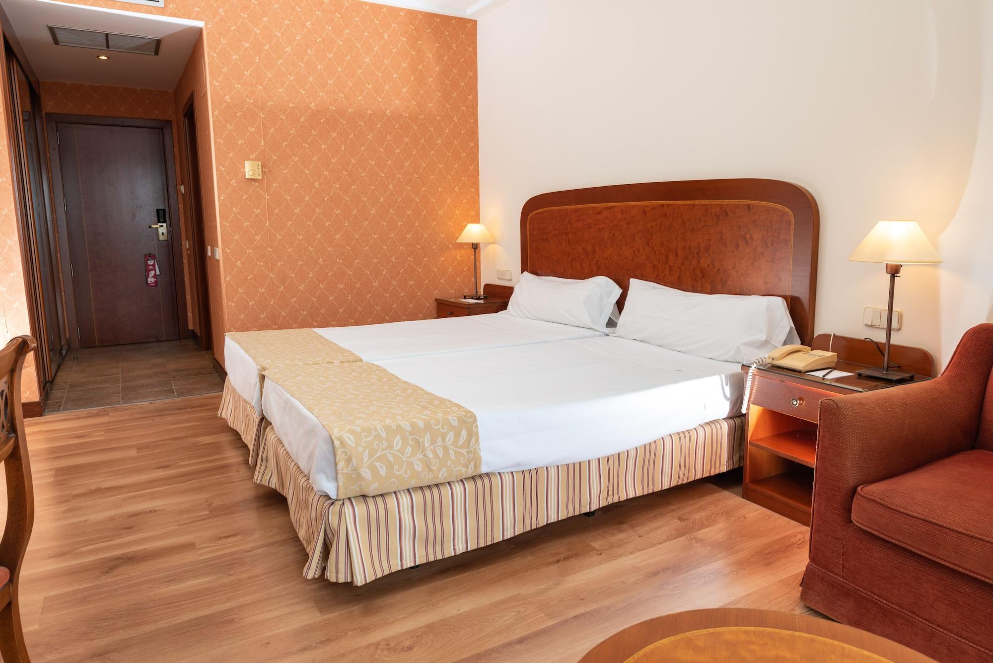 Termes Montbrio Hotel & Spa Montbrio del Camp Ngoại thất bức ảnh