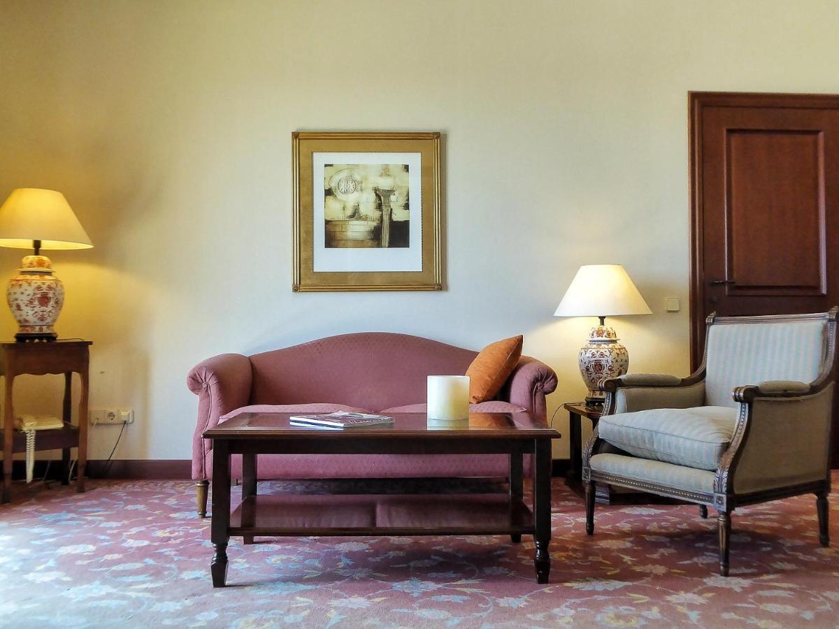 Termes Montbrio Hotel & Spa Montbrio del Camp Ngoại thất bức ảnh