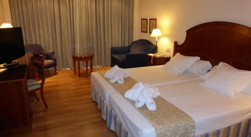 Termes Montbrio Hotel & Spa Montbrio del Camp Ngoại thất bức ảnh