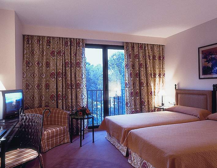 Termes Montbrio Hotel & Spa Montbrio del Camp Phòng bức ảnh