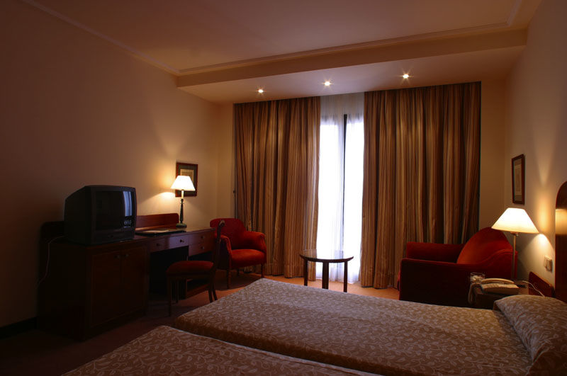 Termes Montbrio Hotel & Spa Montbrio del Camp Phòng bức ảnh