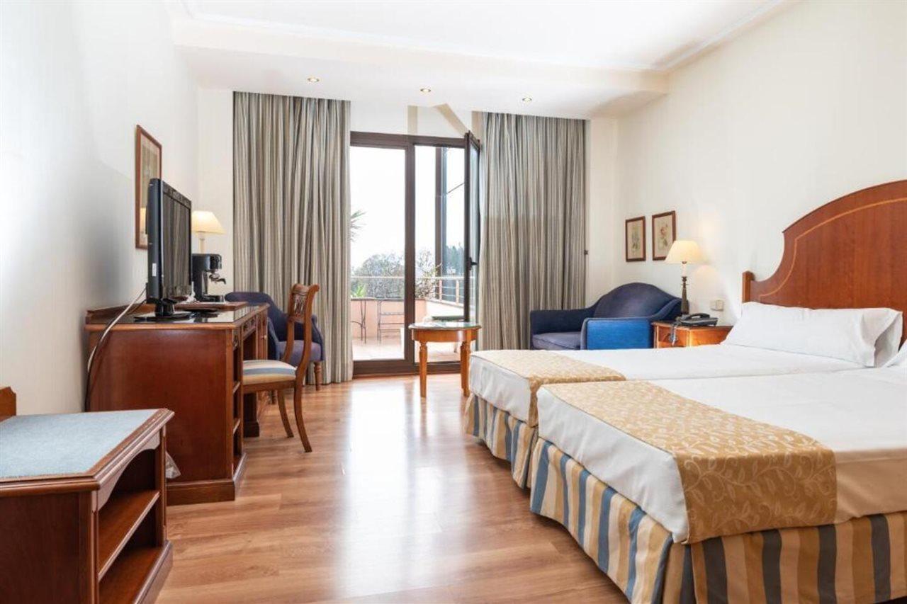 Termes Montbrio Hotel & Spa Montbrio del Camp Ngoại thất bức ảnh